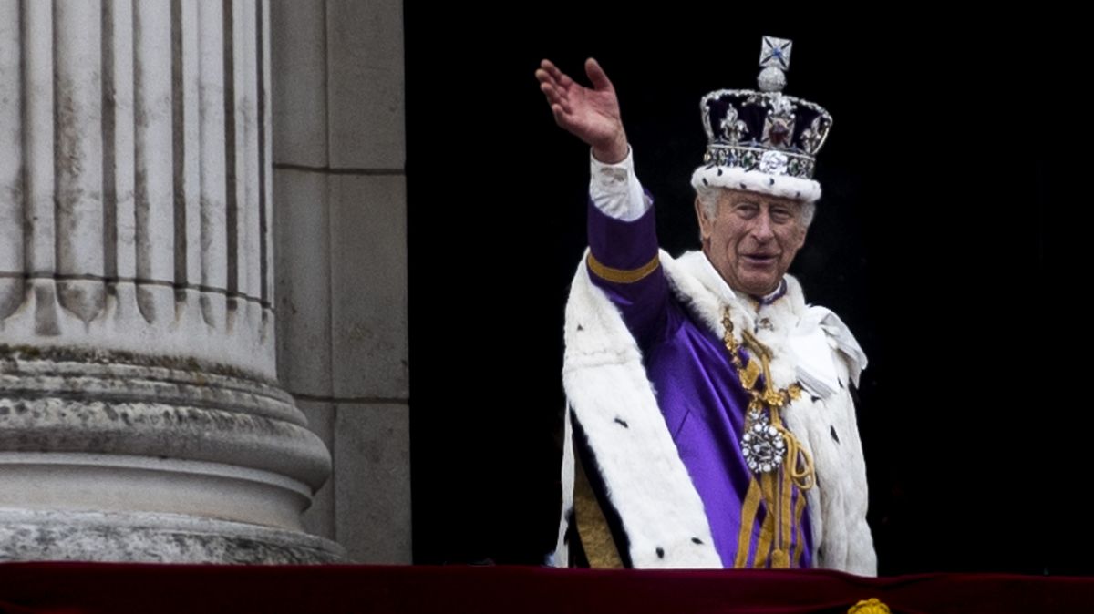 Britský král Karel III. nastoupil kvůli léčbě prostaty do nemocnice